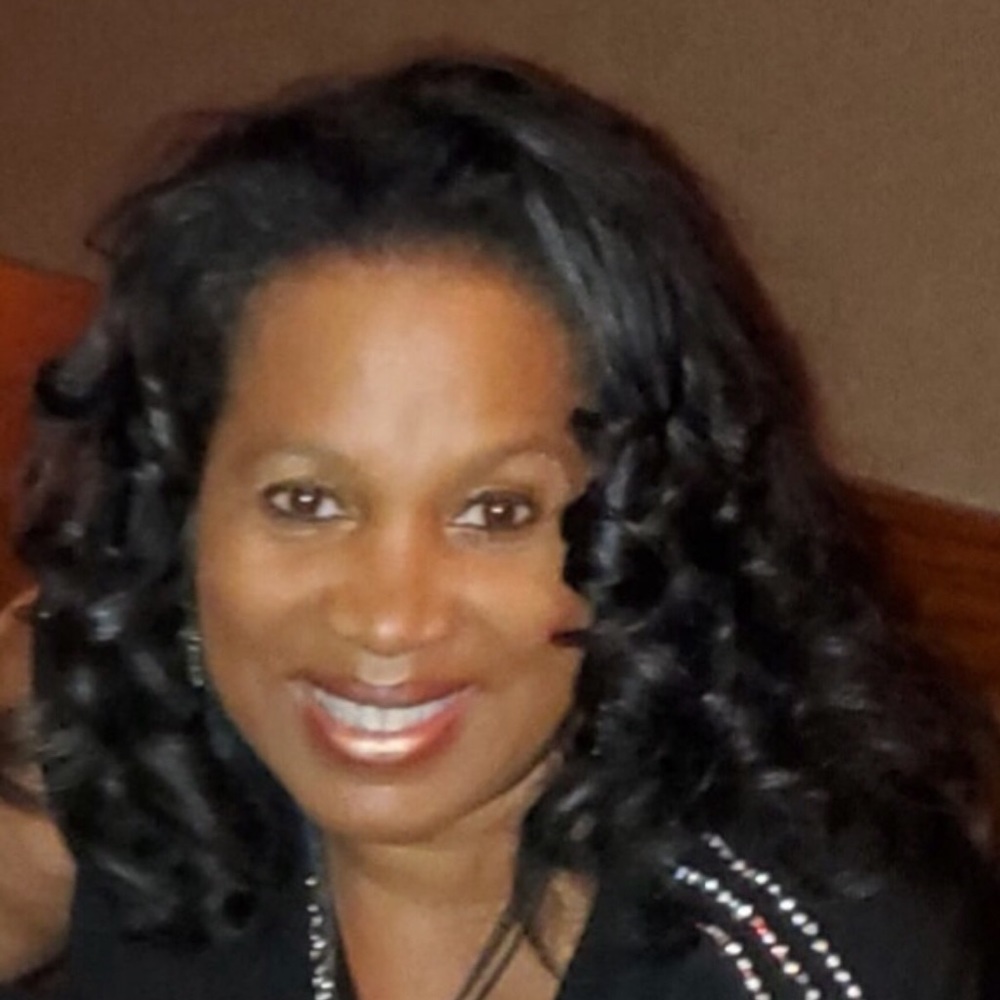 Meet your Posher, Annetta